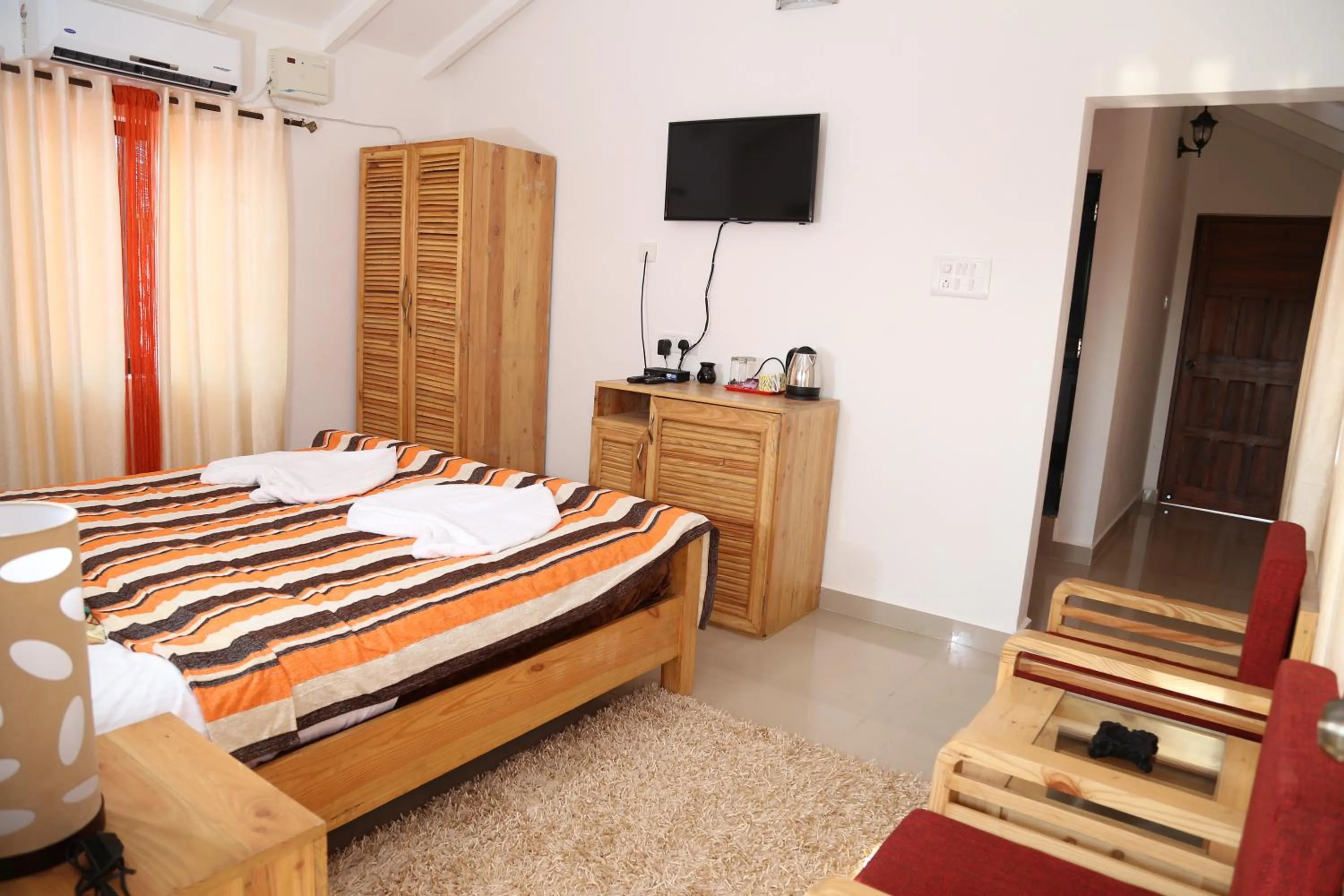 Decorative detail, Bed in Villa Baywalk Goa - 200 meters from Morjim Beach