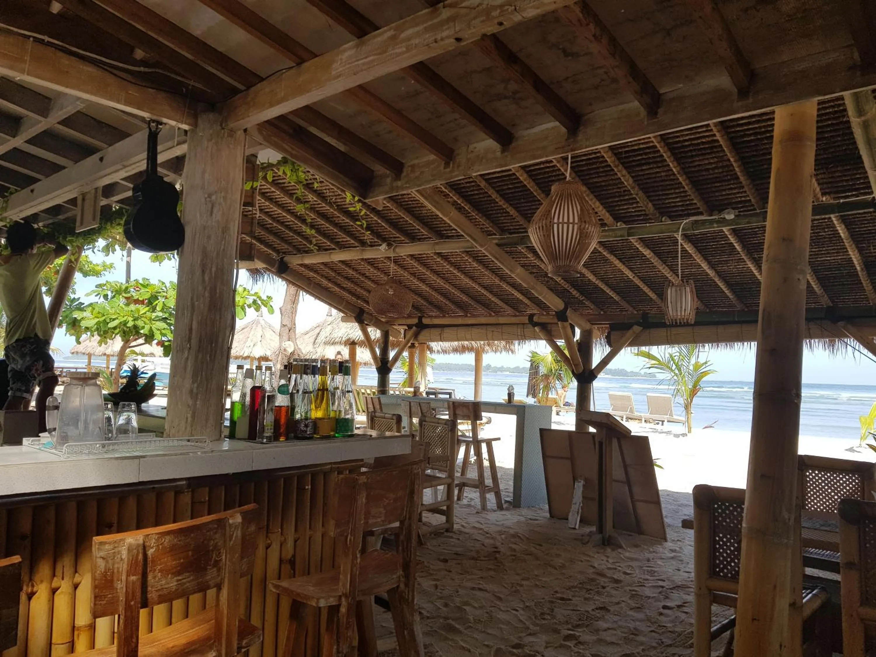 Restaurant/places to eat in Puri Air Beach Resort & Spa