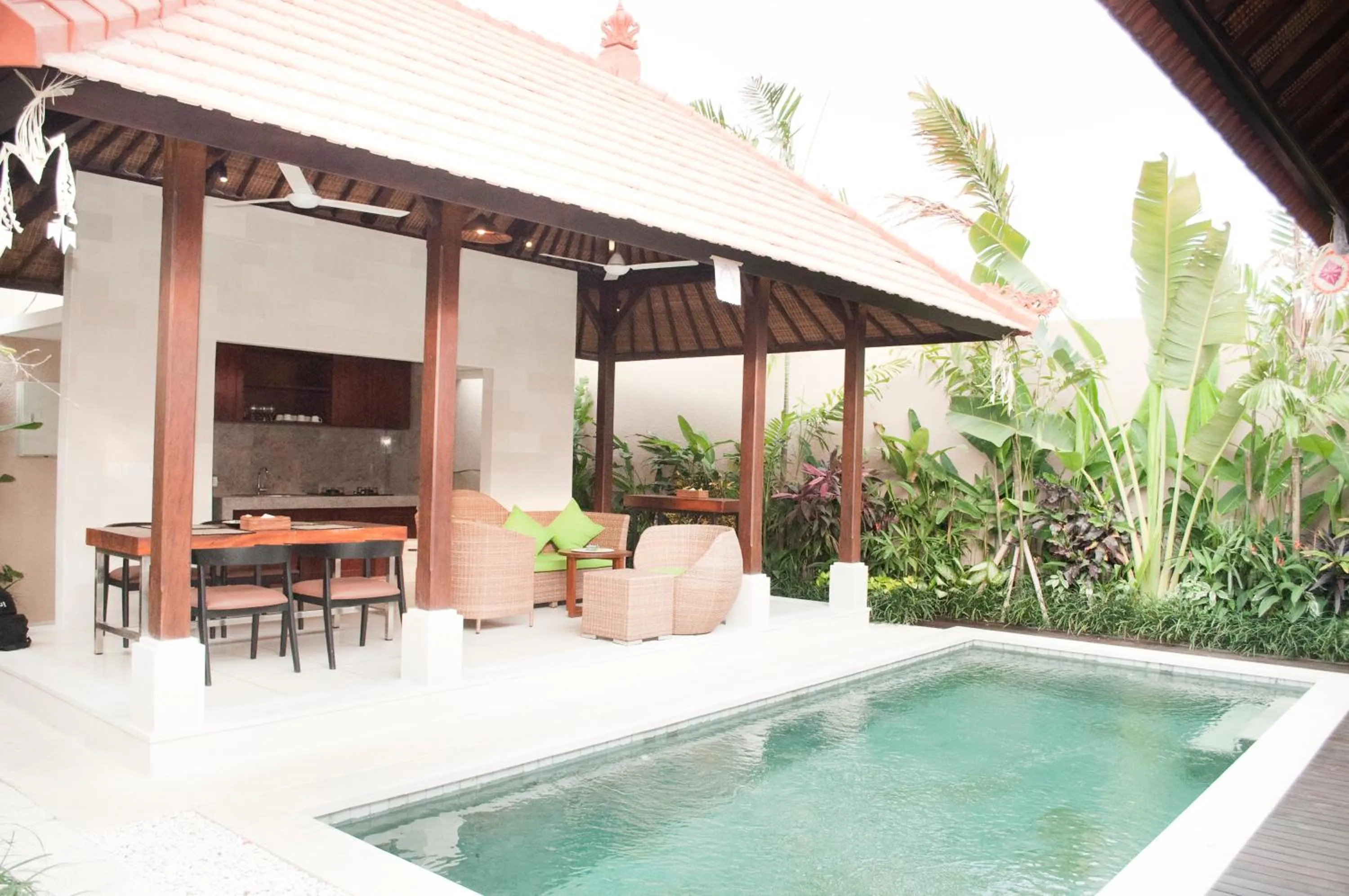 Swimming pool in Villa Puspa