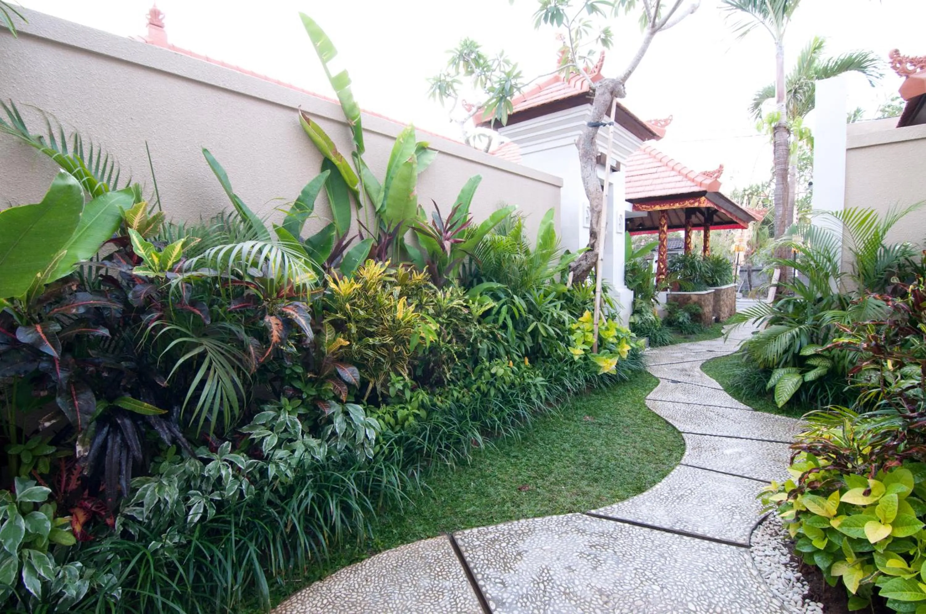 Facade/entrance in Villa Puspa