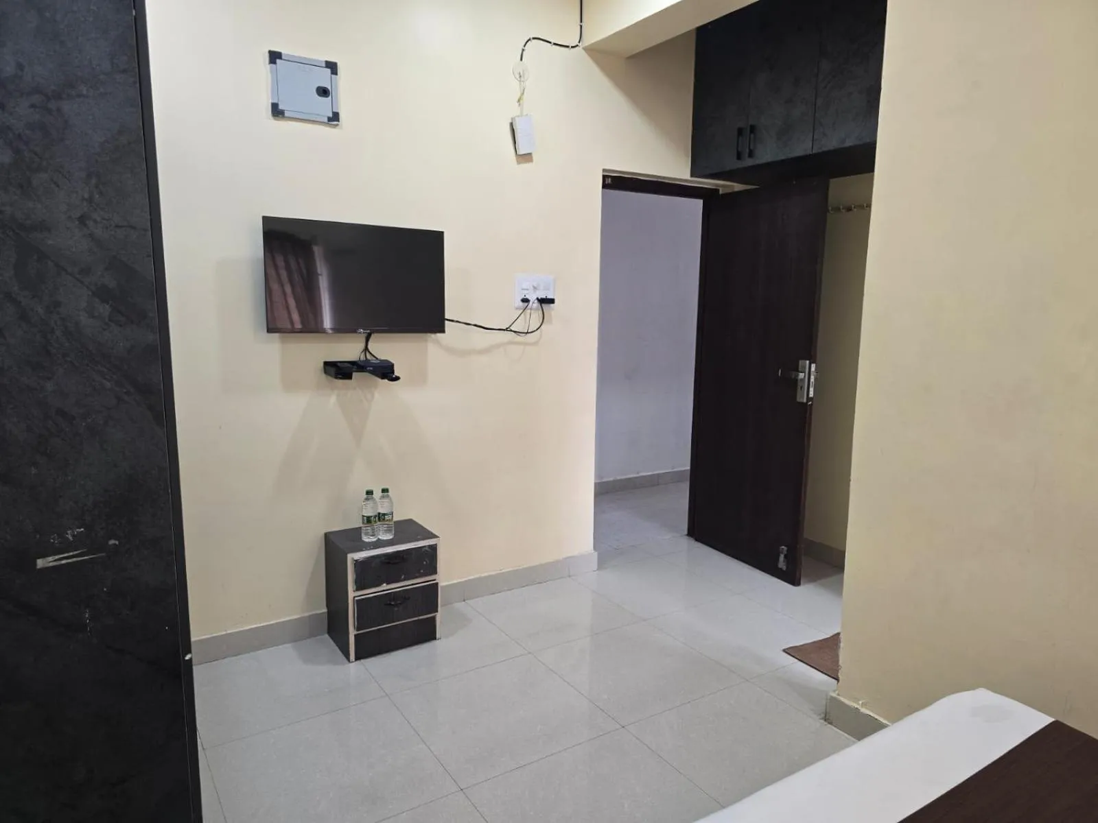 GT Empire Hotel Near Chennai Trade Centre