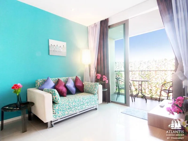 Text overlay in Atlantis Condo & Water Park Pattaya By the Sea