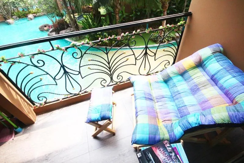 Pool view in Atlantis Condo & Water Park Pattaya By the Sea