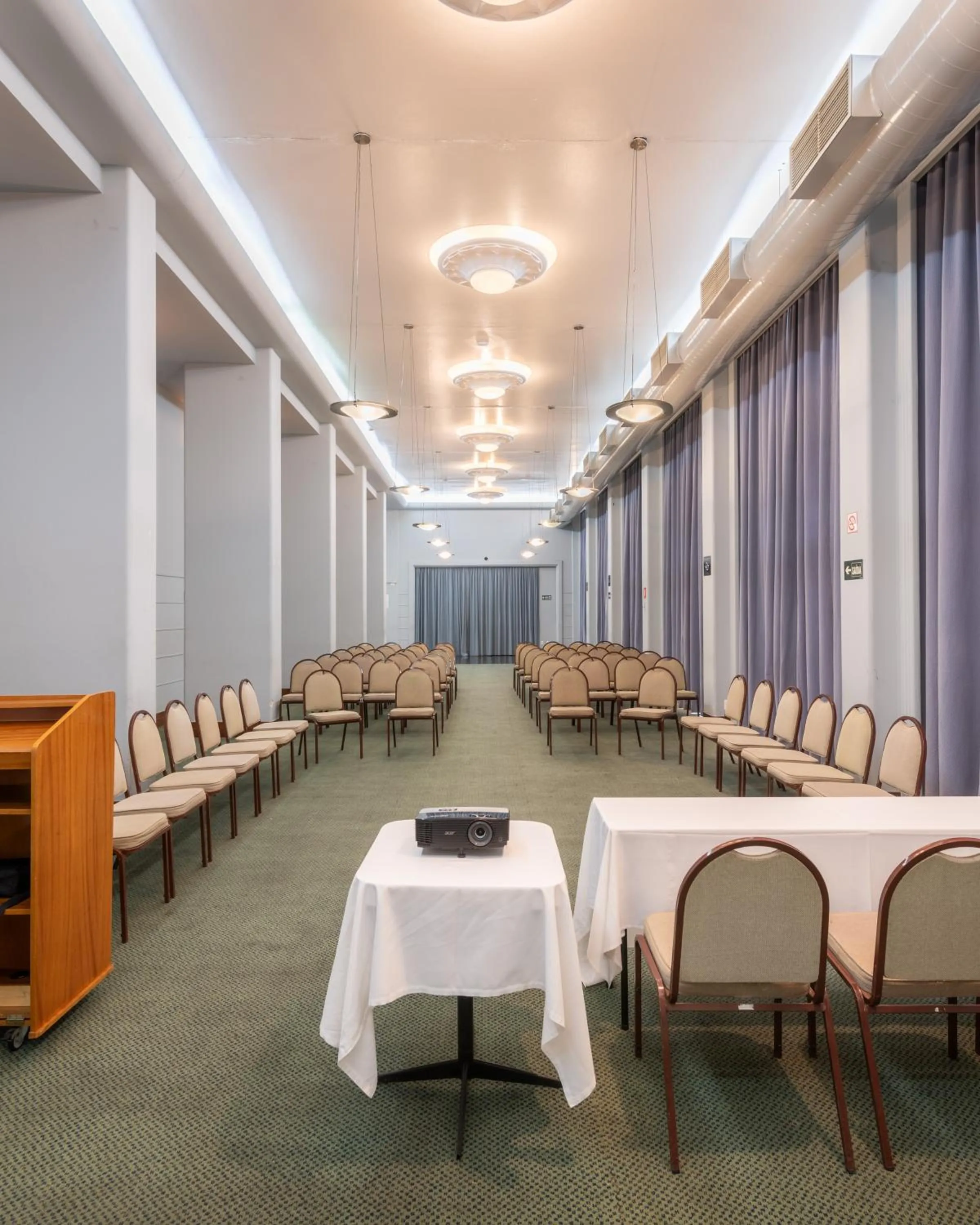 Meeting/conference room in DELPLAZA Excelsior São Paulo - By Monreale