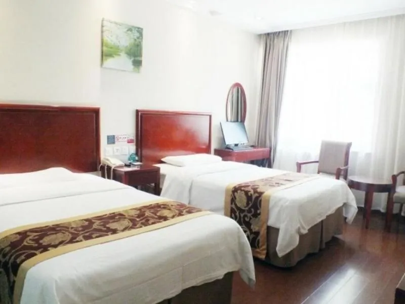 Bed in GreenTree Inn Beijing Fengtai Yungang Road Express Hotel