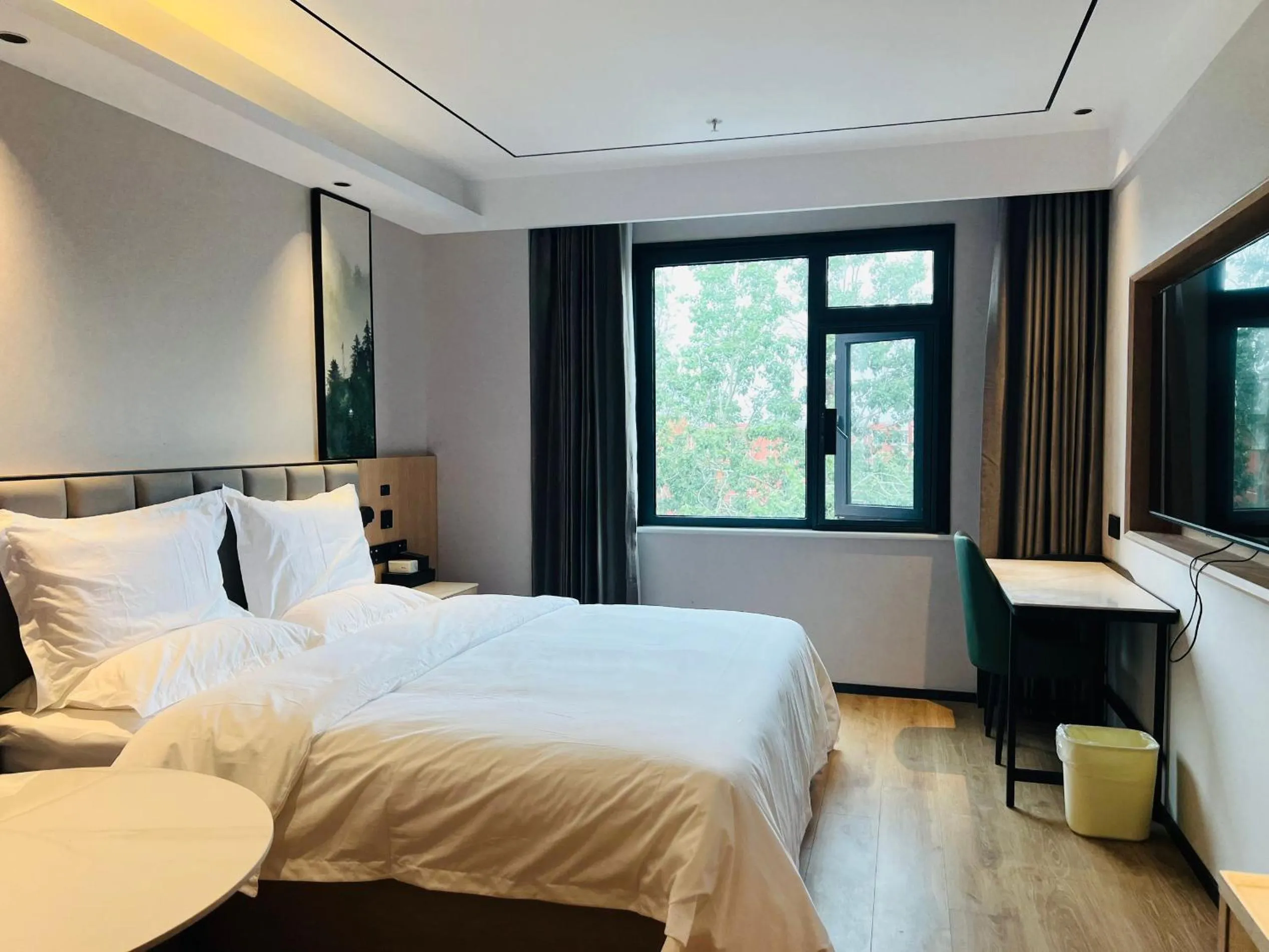Bed in GreenTree Inn Beijing Shunyi South Shiyuan Street Express Hotel