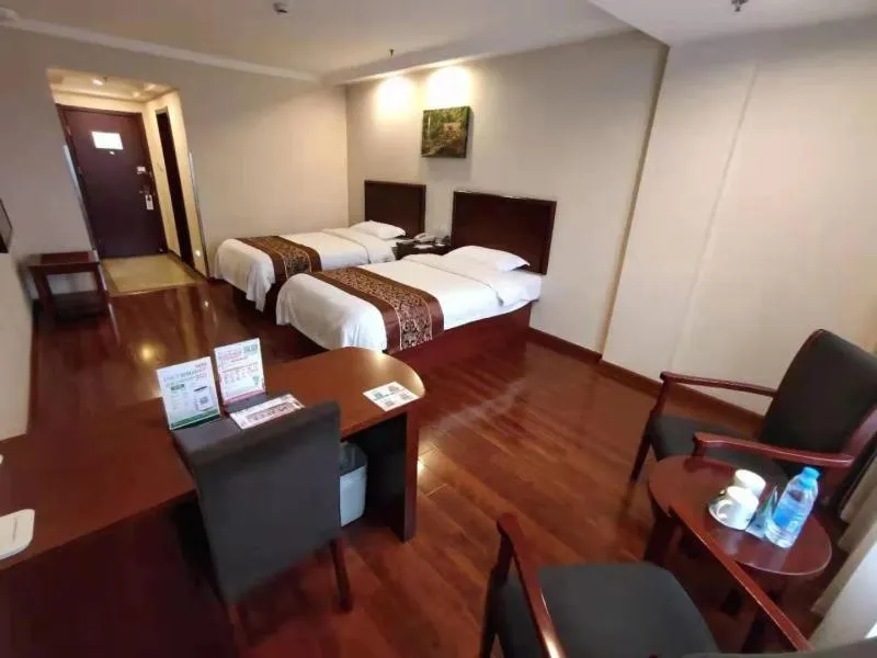 Bed in GreenTree Inn Shanghai Jiading Dazhong International Auto City Business Hotel