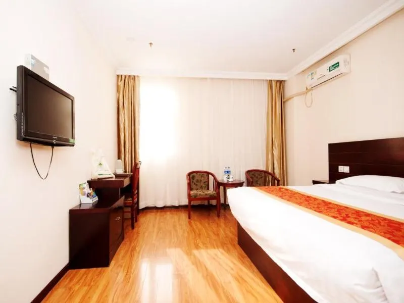 GreenTree Inn Tianjin Huanghe Ave Guangkai Metro Station Express Hotel