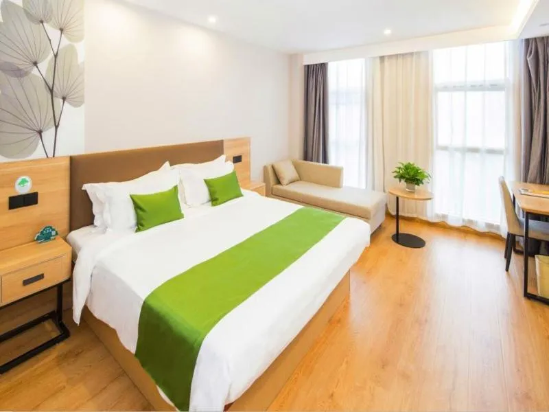 Bed in GreenTree Inn Tianjin Xiqing Development Zone Renrenle Square Express Hotel