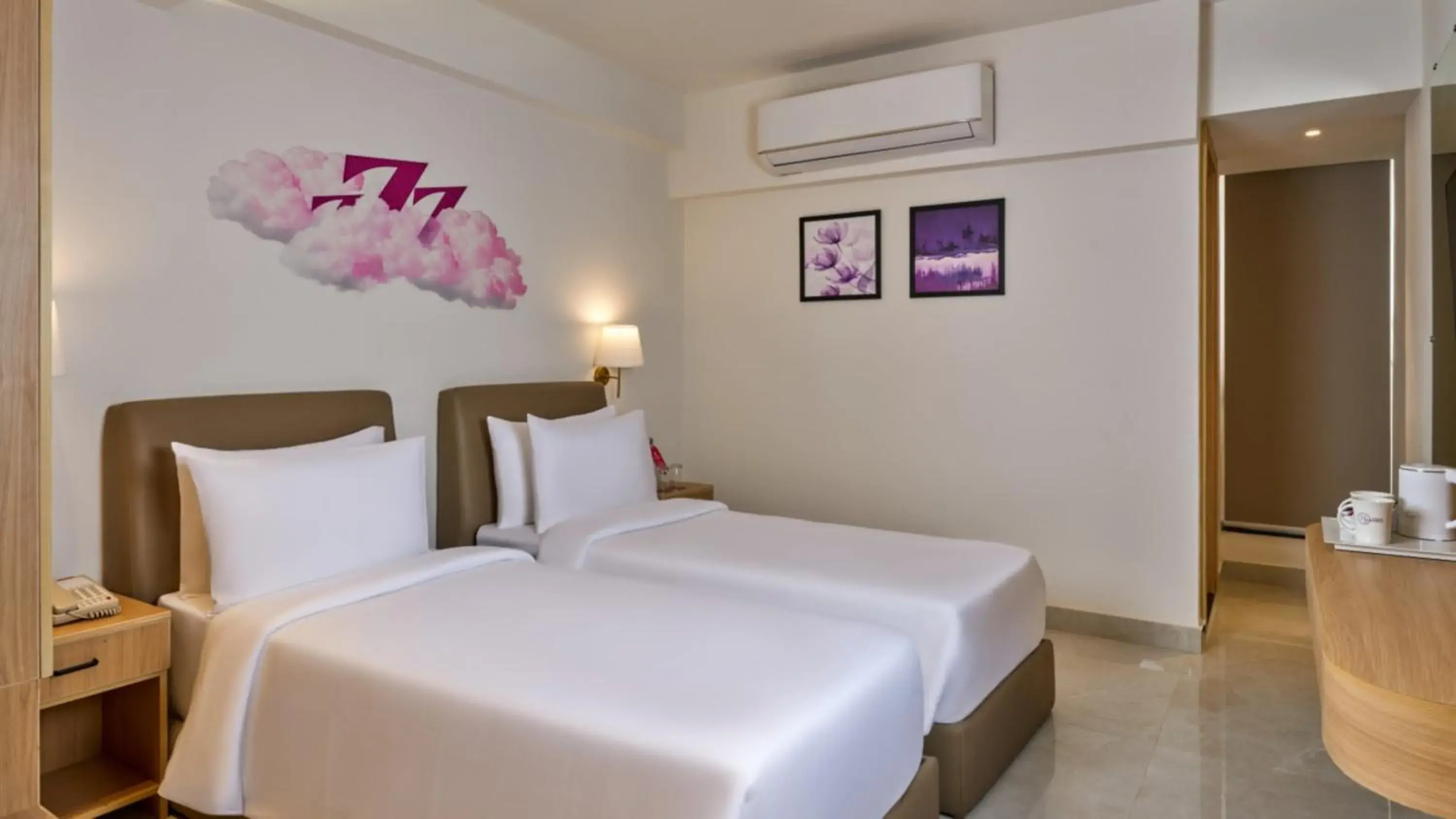 Deluxe Room with Twin Bed - single occupancy in Regenta Z Vadodara Deluxe Room with Twin Bed - single occupancy in Regenta Z Vadodara