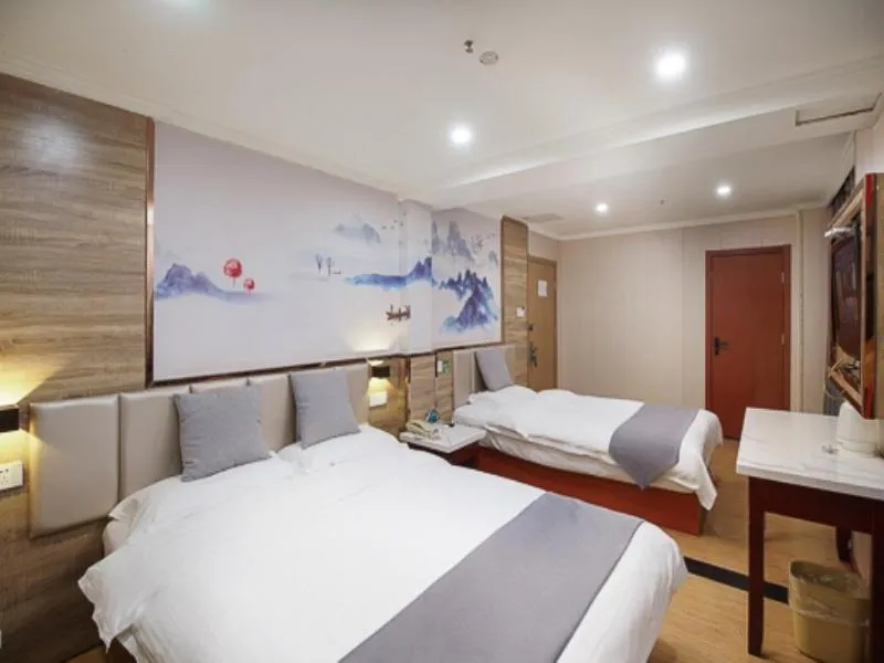 Bed in GreenTree Inn Nanjing Qinhuai District Xinjiekou Subway Station Express Hotel