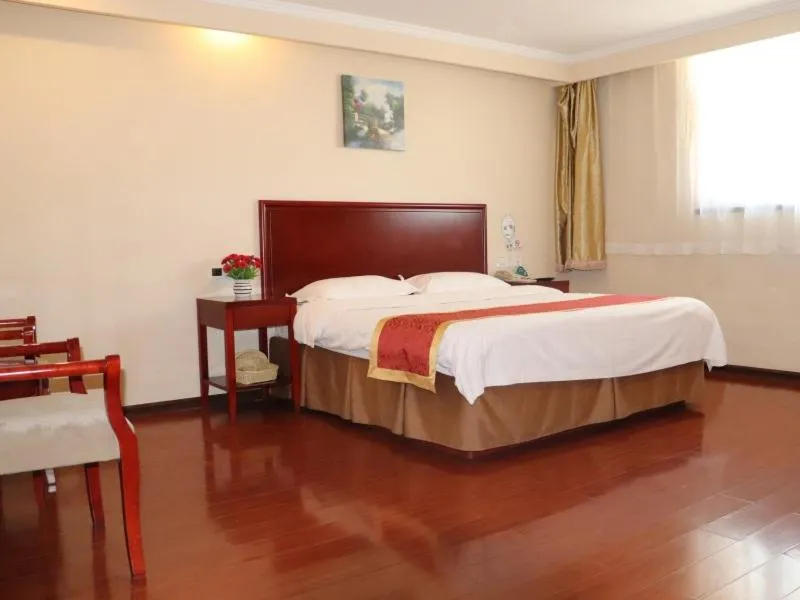 Bed in GreenTree Inn HeBei ZhangJiaKou XuanHua BoJu Countryside Business Hotel