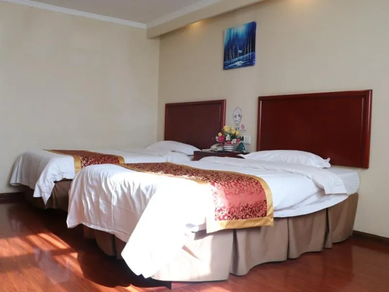 Bed in GreenTree Inn HeBei ZhangJiaKou XuanHua BoJu Countryside Business Hotel