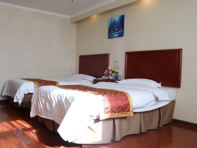 Bed in GreenTree Inn HeBei ZhangJiaKou XuanHua BoJu Countryside Business Hotel
