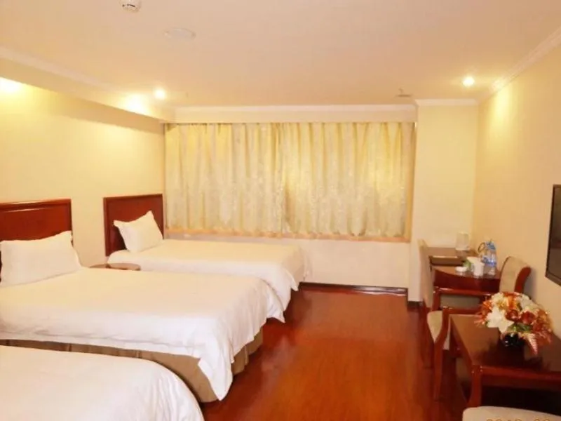 Bed in GreenTree Inn HeBei ZhangJiaKou XuanHua BoJu Countryside Business Hotel
