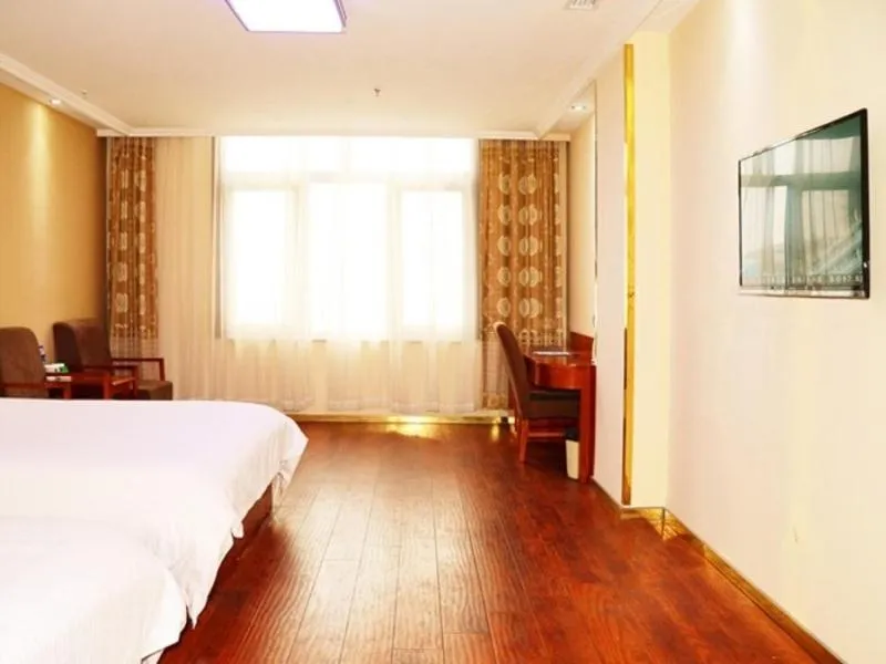 Bed in GreenTree Inn Hebei Tangshan Caofeidian Economic Development Zone Municipal Building Express Hotel