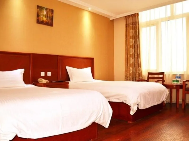 Bed in GreenTree Inn Hebei Tangshan Caofeidian Economic Development Zone Municipal Building Express Hotel