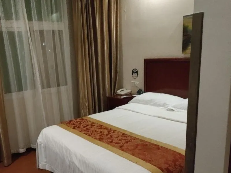 GreenTree Inn Hebei Langfang Dachang South HuaAn Road Express Hotel