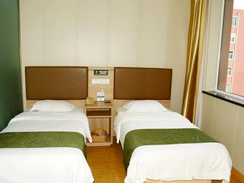 Bed in GreenTree Inn Shanxi Taiyuan Gujiao East Dachuan Road Express Hotel