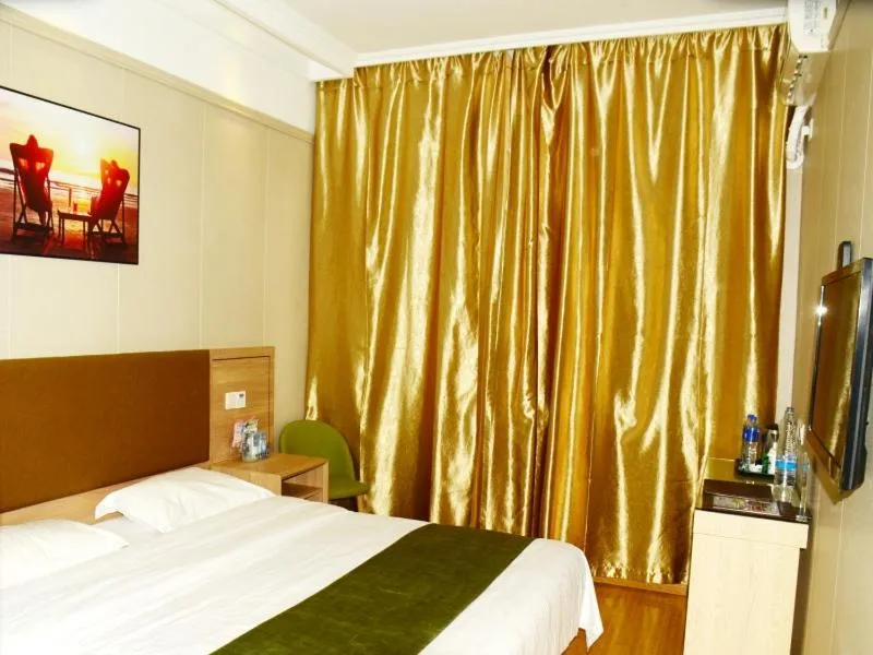 Bed in GreenTree Inn Shanxi Taiyuan Gujiao East Dachuan Road Express Hotel
