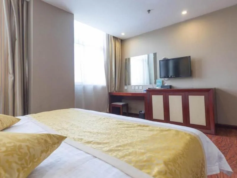 TV/Entertainment Center in GreenTree Inn Taiyuan Pingyang Road Business Hotel