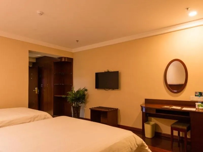 GreenTree Inn ShanXi ChangZhi West JieFang Street South YingXiong Road Express Hotel