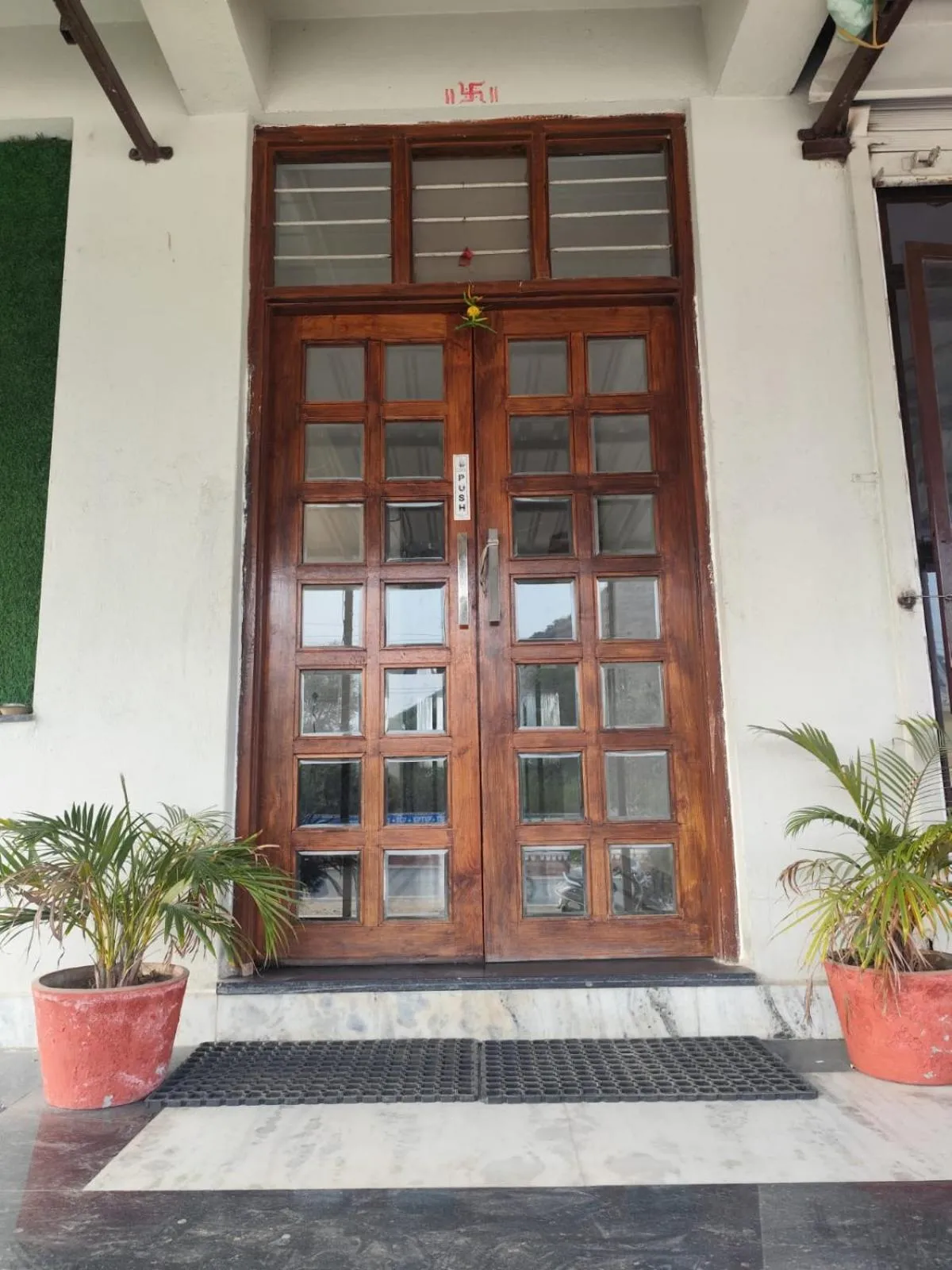 Hotel PADAM PALACE & GARDEN