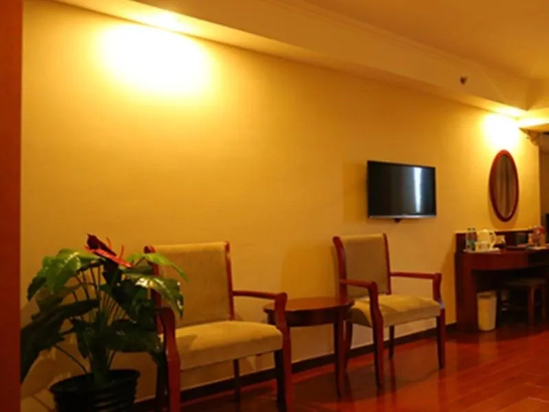 GreenTree Inn Liaoning Chaoyang City Chaoyang Street Fangzhi Road Express Hotel