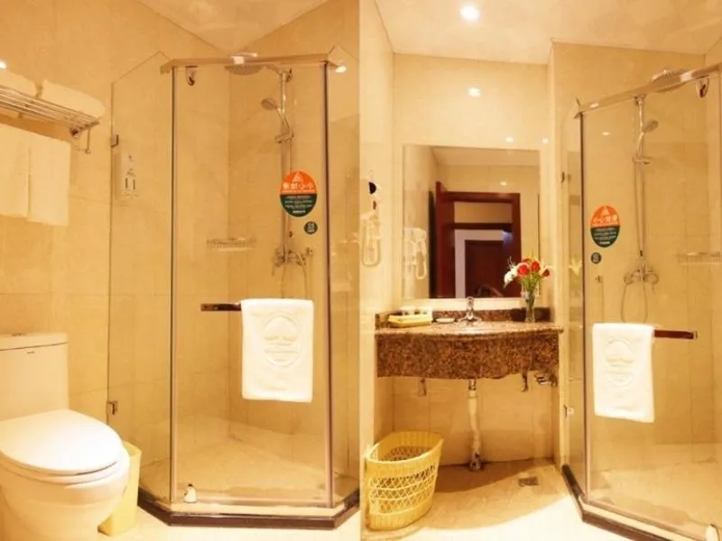 GreenTree Inn Inner Mongolia Chifeng Linxi Ronglin Homeland Express Hotel