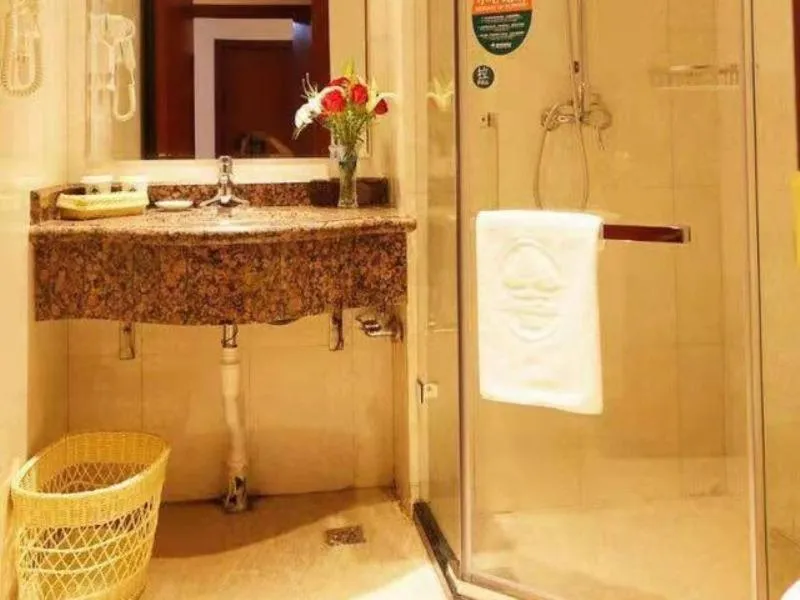 GreenTree Inn Inner Mongolia Chifeng Linxi Ronglin Homeland Express Hotel