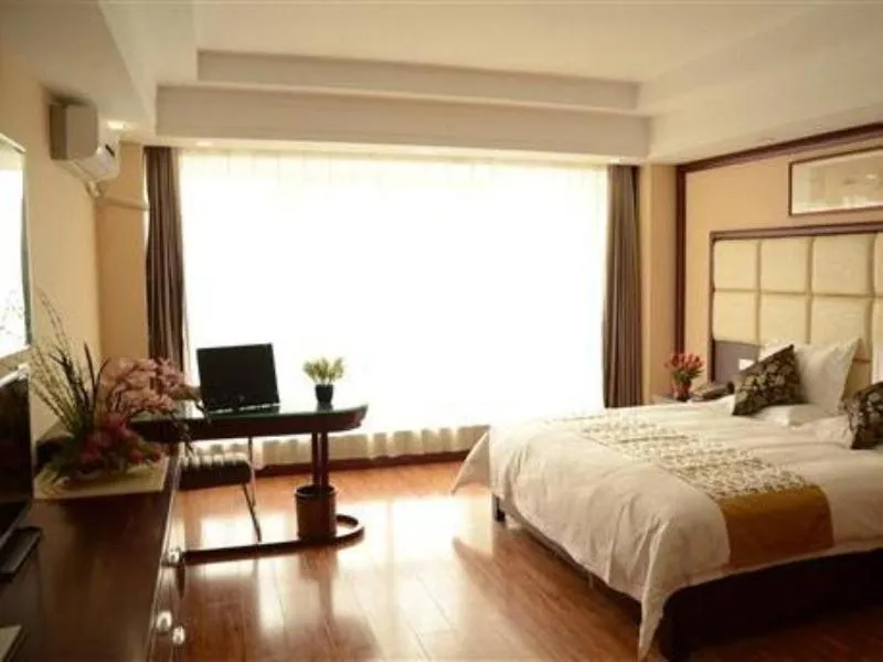 Bed in GreenTree Inn Shandong Weifang Shouguang Bohai Road Cangsheng Park Business Hotel