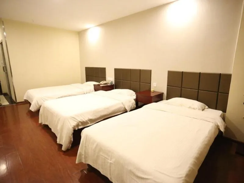 Bed in GreenTree Inn Anhui Suzhou Railway Station Express Hotel