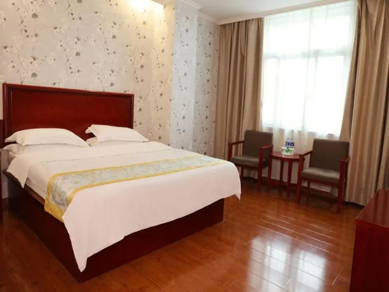Bed in GreenTree Inn Anhui Fuyang Taihe South Xiyang Road Business Hotel