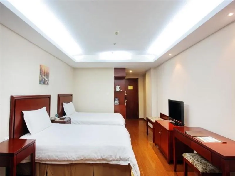 Bed in GreenTree Inn Anhui Huangshan Jiangjing District Tiandu Avenue Business Hotel