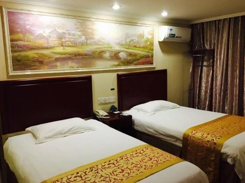 Bed in GreenTree Inn Anhui Tongling North Yian Road Fortune Plaza Express HotelPlaza Express Hotel