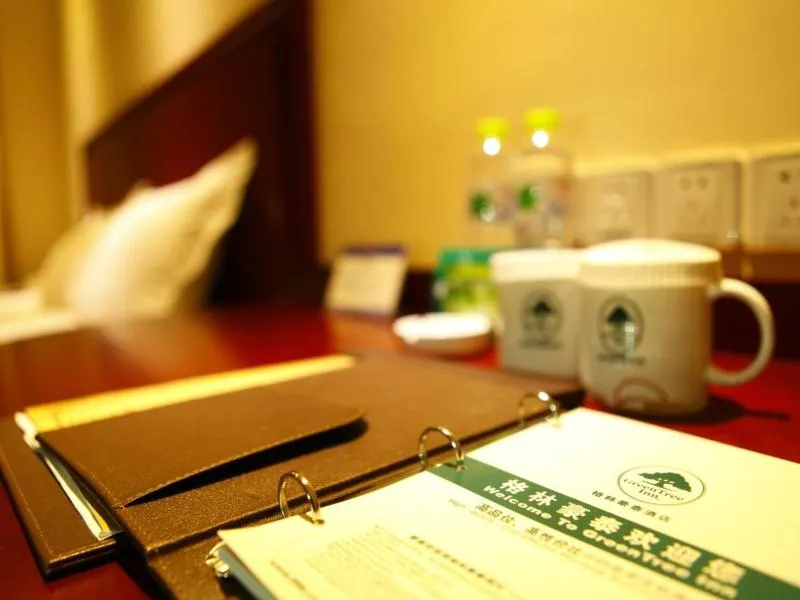 Bed in GreenTree Inn Shandong Zaozhuang Xuecheng District Road Taishan Road Road Communist Youth League School Express Hotel