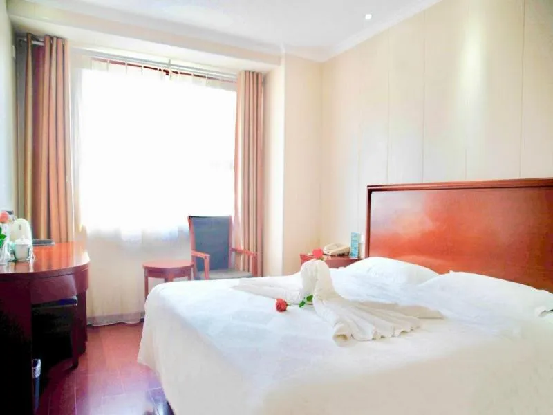Bed in GreenTree Inn Shandong Liaocheng Town Dongchang Road Zhuanpan Business Hotel