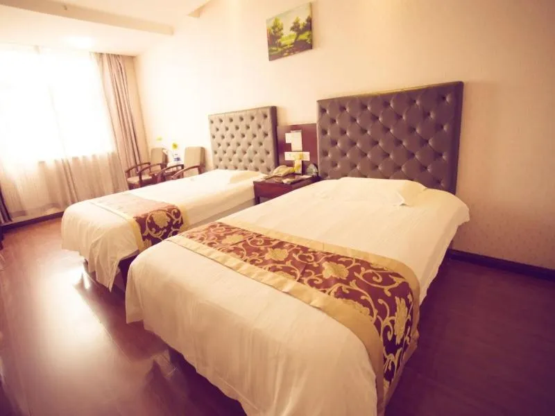 GreenTree Inn Shanxi Yan an Luochuan Fuqian Street Express Hotel