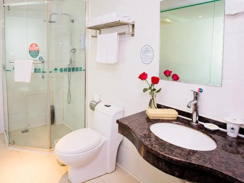 GreenTree Inn Henan Zhengzhou West Changjang Road Business Hotel