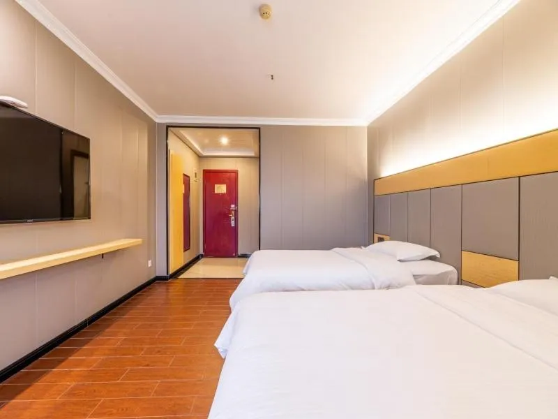 Bed in GreenTree Inn Jiangsu Suzhou Mudu Ancient Street Express Hotel