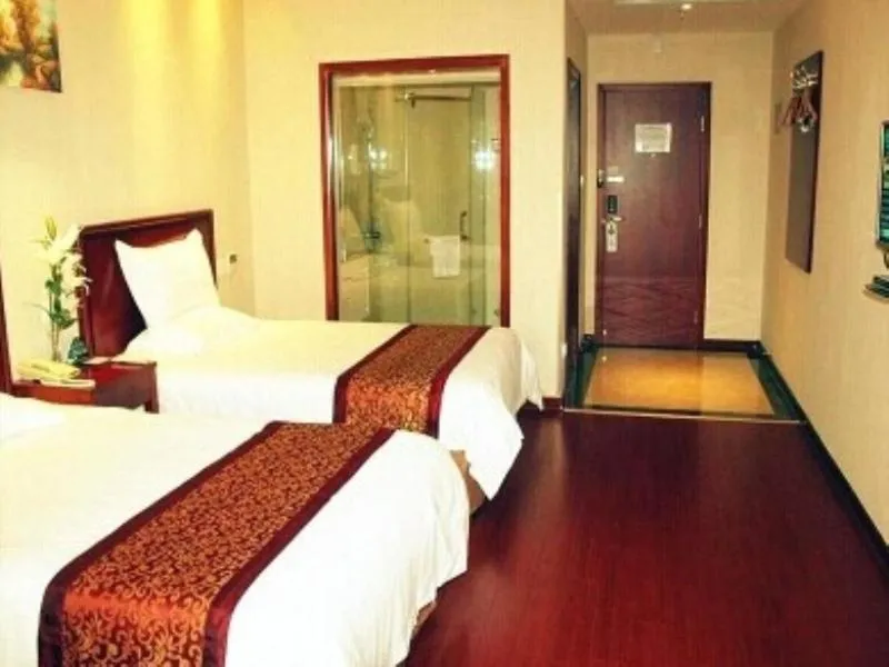 Bed in GreenTree Inn Jiangsu Yancheng Dongtai Jianggang Yingbin Road Gangcheng Avenue Business Hotel