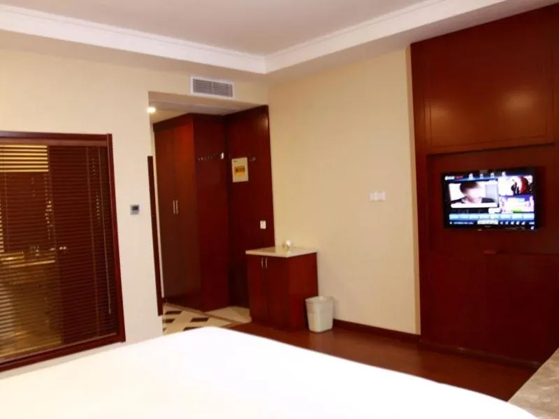 GreenTree Inn Jiangsu HuaiAn Xiangyu Avenue New Eco-City Hexia Ancient Town Business Hotel