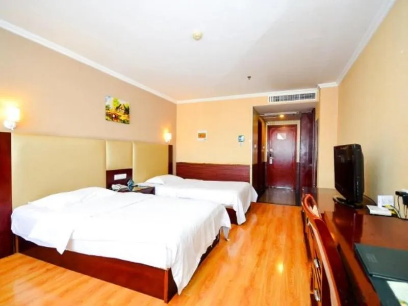Bed in GreenTree Inn JiangSu LianYunGang Bus Station East JieFang Road Business Hotel