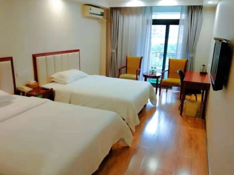 GreenTree Inn Jiangsu Changzhou Jinghu High-speed Rail North Station Business Hotel