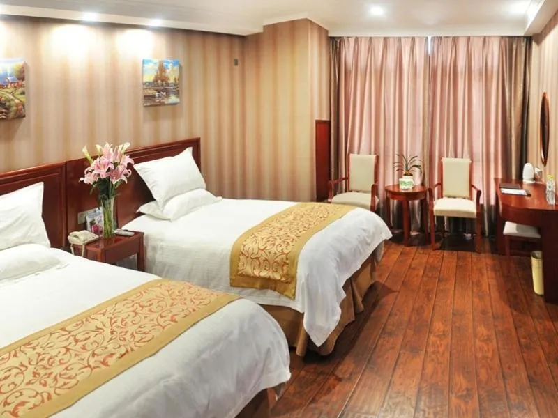 Bed in GreenTree Inn Jiangsu Changzhou Hutang Textile City Business Hotel