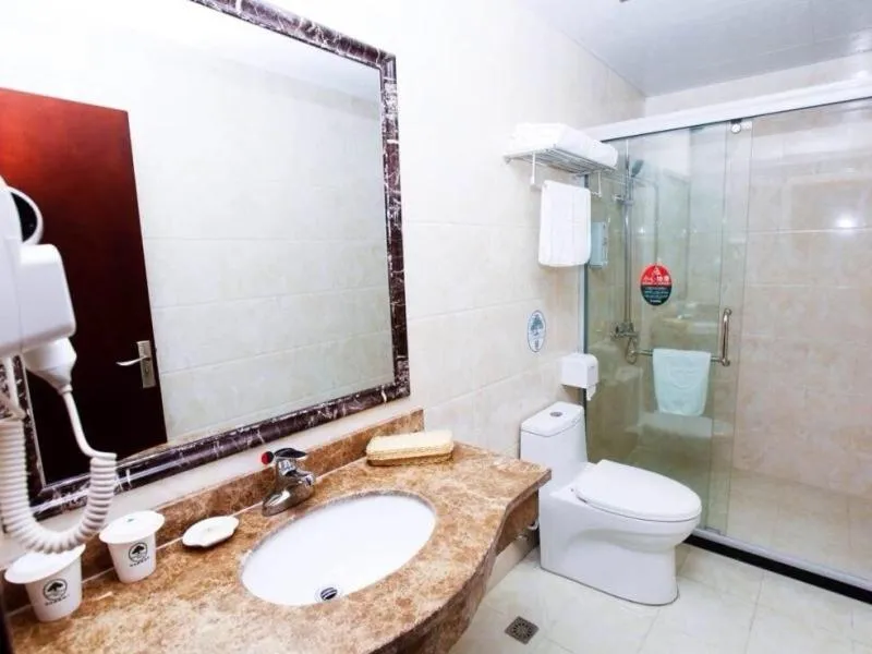 GreenTree Inn Anhui Hefei Huizhou Avenue Dazhonglou Express Hotel