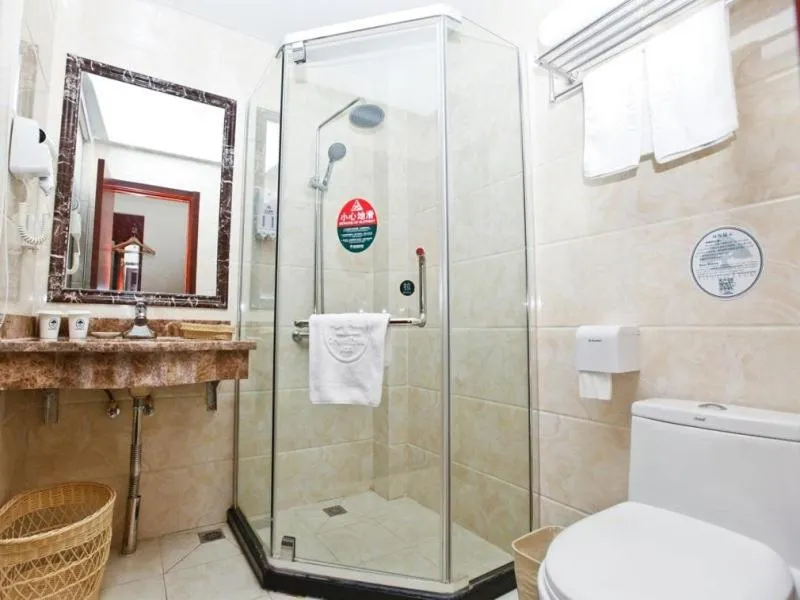 GreenTree Inn Anhui Hefei Huizhou Avenue Dazhonglou Express Hotel