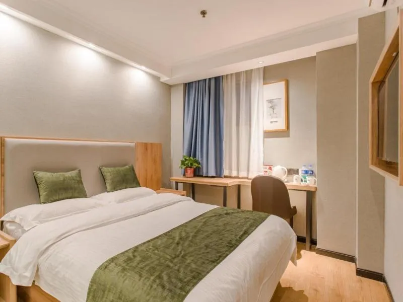 Bed in Greentree Inn Hefei Yakun Plaza Branch