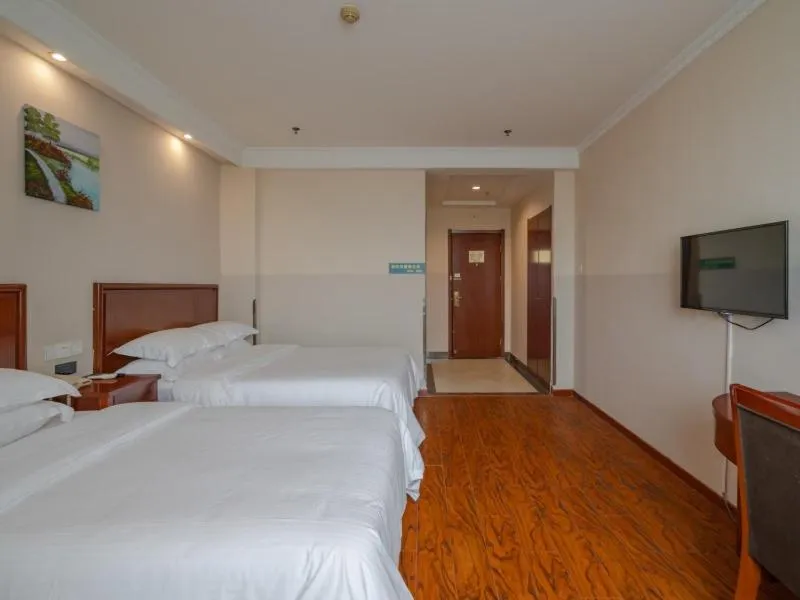 Bed in Greentree Inn Hefei Yakun Plaza Branch