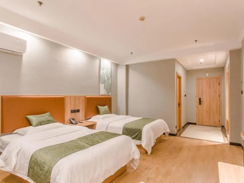 Bed in Greentree Inn Hefei Yakun Plaza Branch